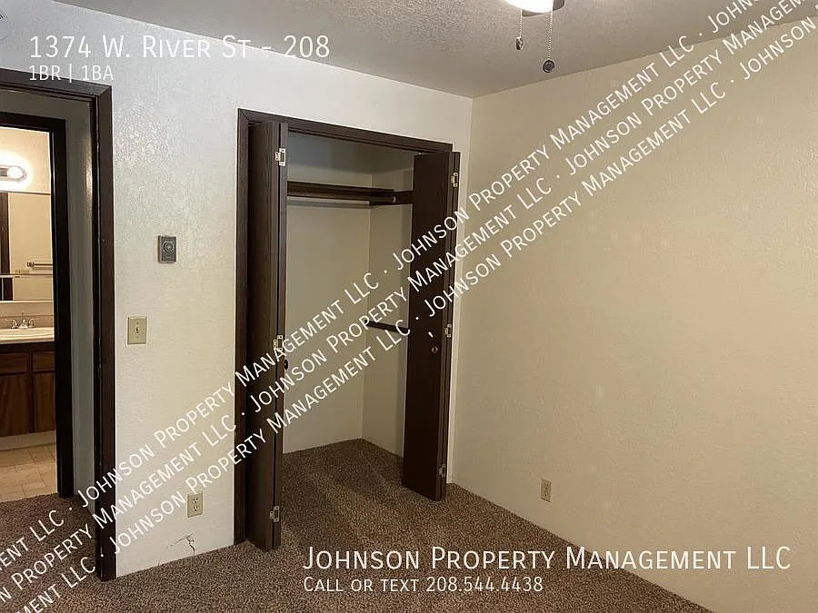 River Terrace Apartments offer affordable Downtown Boise living with Patio! — Photo 4