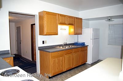 4th image of 1106 Soule Ave