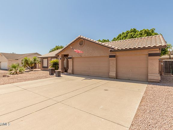 3rd image of 8102 E ENSENADA Street