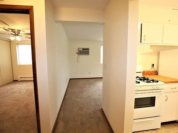 3rd image of 8420 Fremont Ave S #207