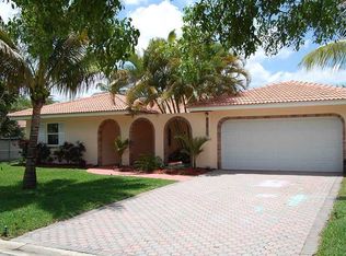 11916 NW 24th St, Coral Springs, FL 33065