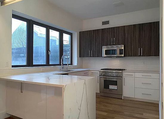 4th image of 121 N 1st St #1GF