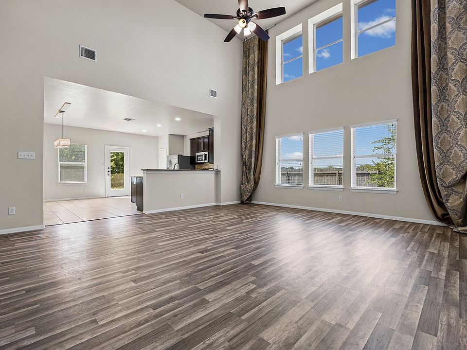 1st image of 1060 Zeus Cir