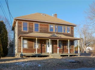 3 Hazard St, South Kingstown, RI 02879