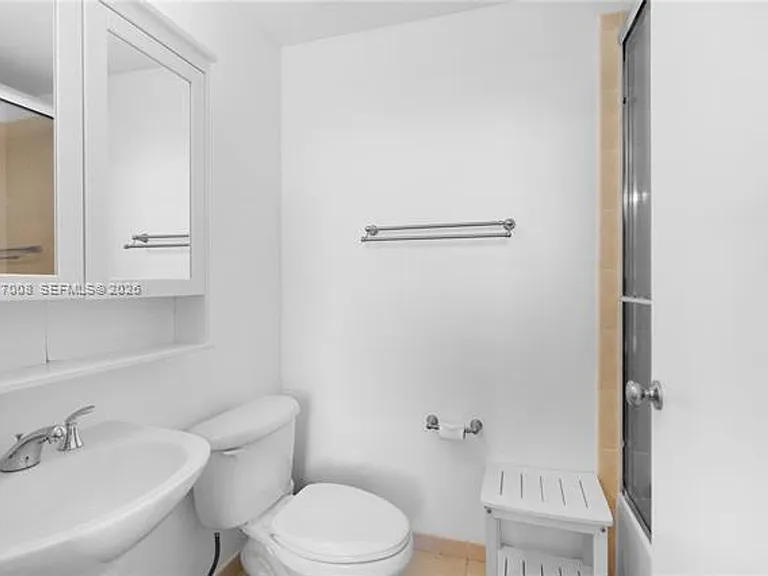 3340 NE 190th St #CU-909 — Photo 25