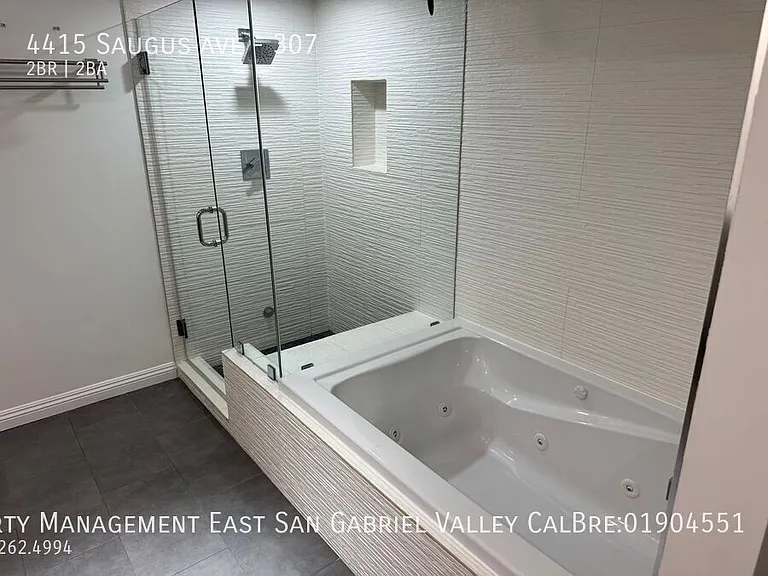 4415 Saugus Ave #307 — Photo 8