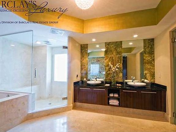 5th image of 16001 Collins Ave APT 2907