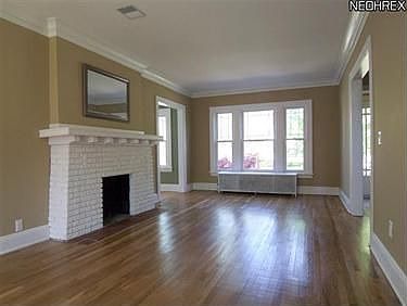 3rd image of 2412 Demington Dr