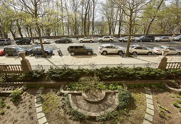 Sold by Brown Harris Stevens | media 36