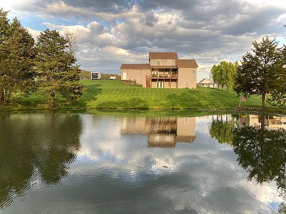 5th image of 231 Ridge Run Dr