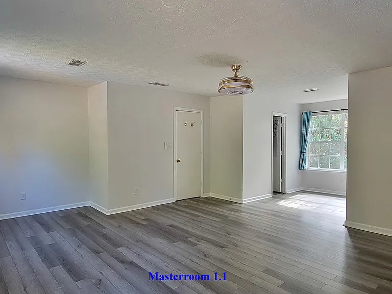 1376 Heritage Glen Dr — Photo 20