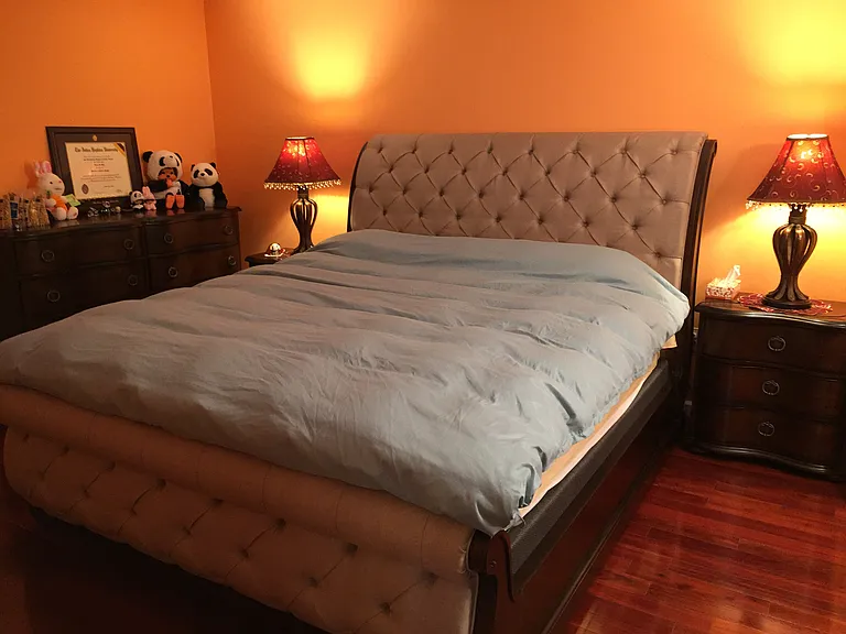 Master bedroom (bedroom#1)