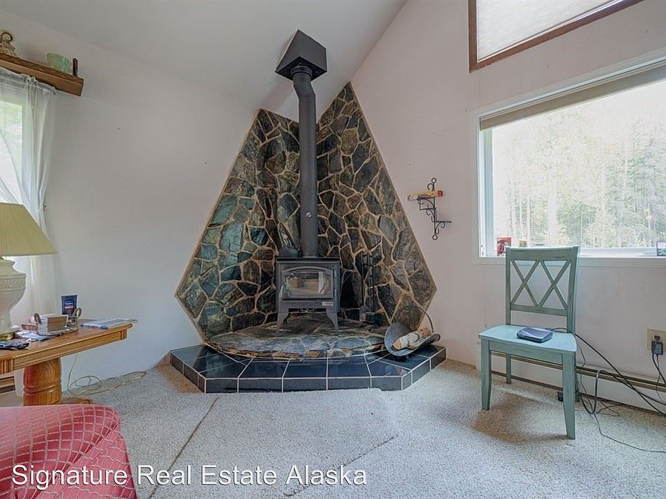 1st image of 1601 W Cottonwood Creek Dr