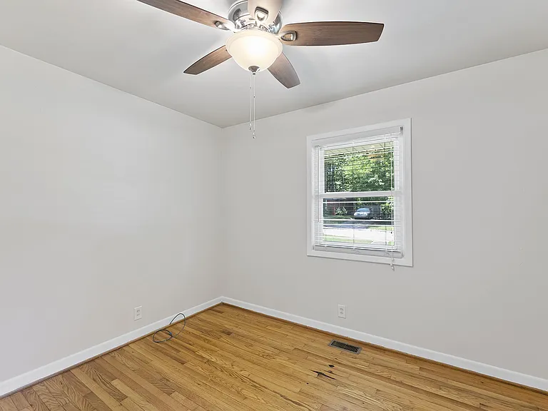 2808 Bardwell Rd — Photo 3