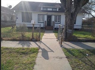 1327 6th St, Corpus Christi, TX 78404