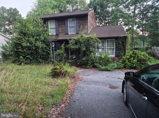7 Lake Shore Dr, Lewes, DE 19958