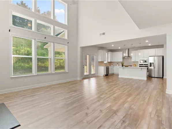 3681 Deaton Trl, Buford, GA 30519