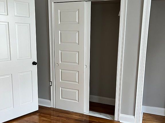 1st Floor Master Bedroom 