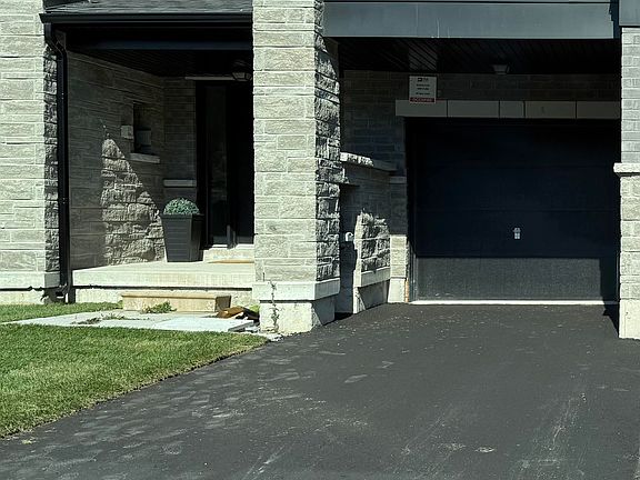 3rd image of 24 Spry Ln