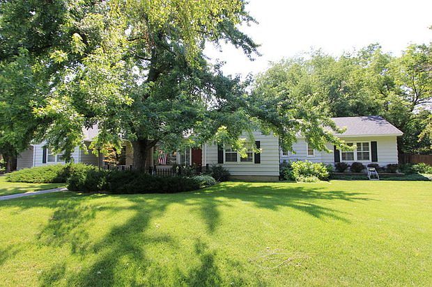 1st image of 2054 E Pheasant Cir