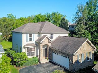 315 Seaton Ct, Lake Zurich, IL 60047