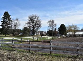 170 Old State Rd, Boyne City, MI 49712