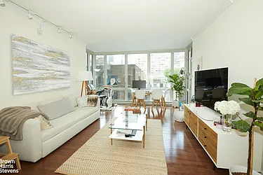 Rented by Brown Harris Stevens