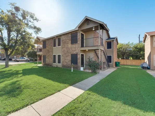 5104 Herrick Ct #A-d, Haltom City, TX 76117