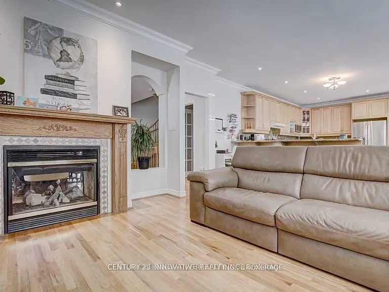 19 Brookgreene Cres — Photo 10