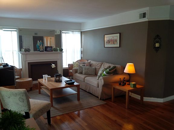 5th image of 337 Quentin Dr