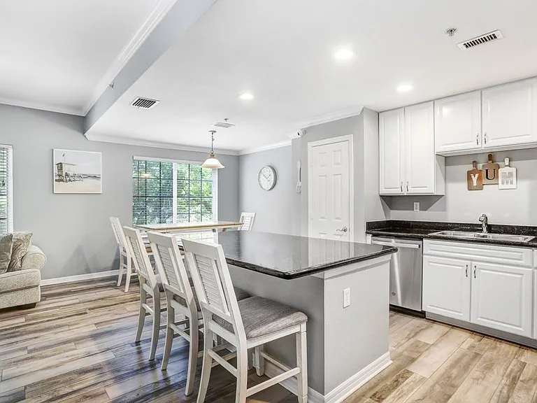 9838 W Park Village Dr #9838 — Photo 9