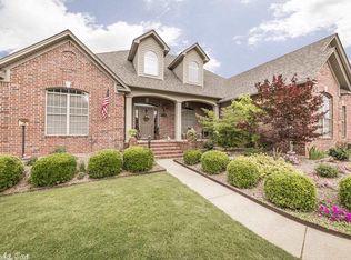 1525 Summerbrook Dr, Conway, AR 72034