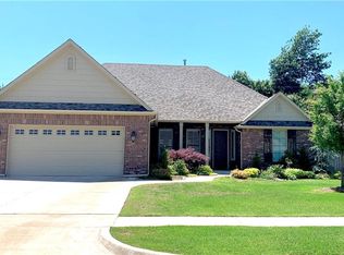 2720 Belmont Dr, Norman, OK 73072