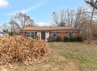 1203 Curtis St, Greensboro, NC 27406