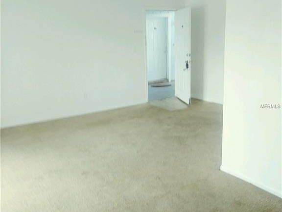 3rd image of 611 Fenton Pl Unit 203