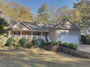 813 White Oak Hill Dr, Seneca, SC 29678