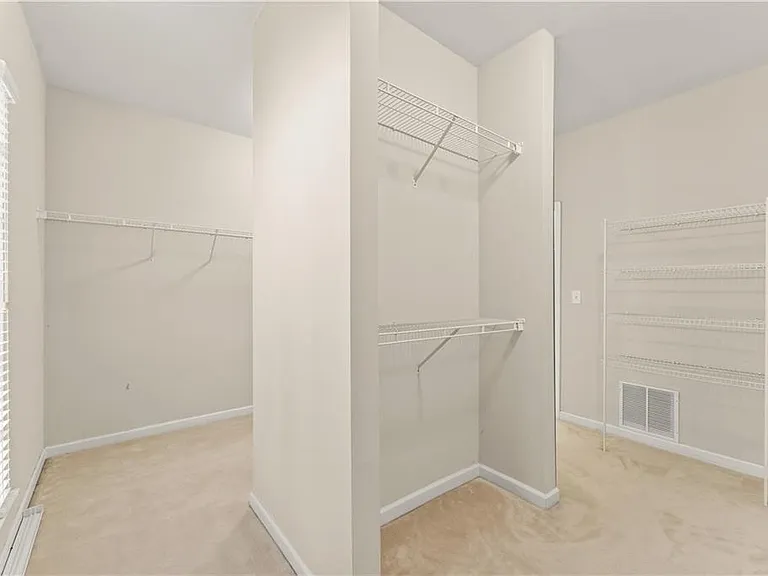 4610 Planters Hill Dr — Photo 17