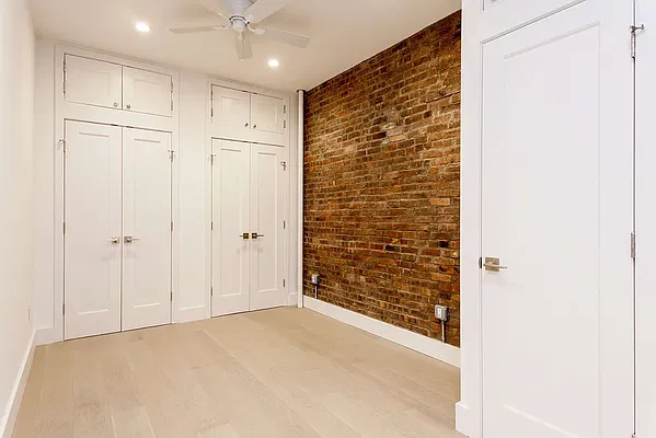 Rented by The Agency | media 5