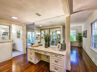 890 Hillcrest Pl, Pasadena, CA 91106