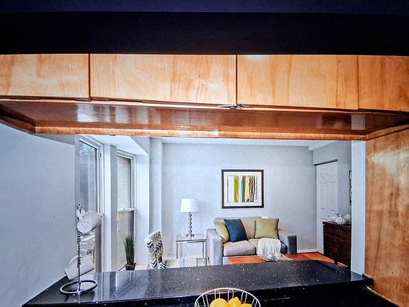 4th image of 2300 18th St NW APT 109
