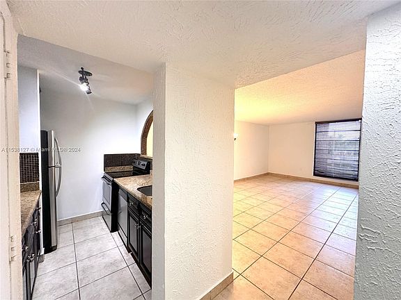 2nd image of 10500 SW 108th Ave APT B310