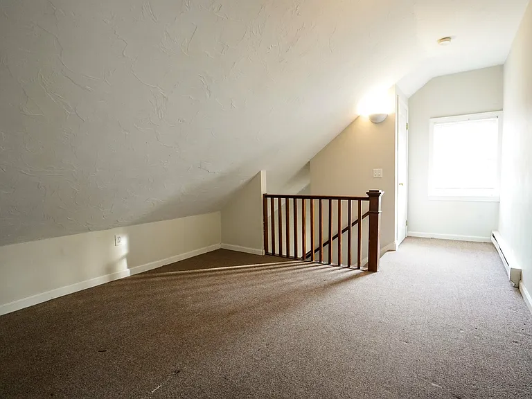 24 Oak Square Ave #2 — Photo 9