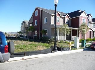 457 Flathead River St, Oxnard, CA 93036