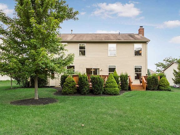 4th image of 8240 Chateau Ln
