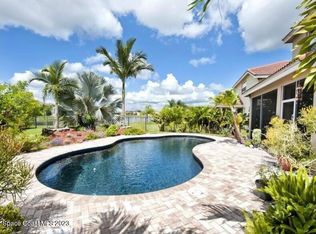 1942 Grey Falcon Cir SW, Vero Beach, FL 32962