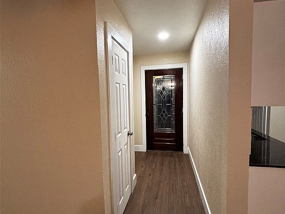 2nd image of 1609 Running River Rd