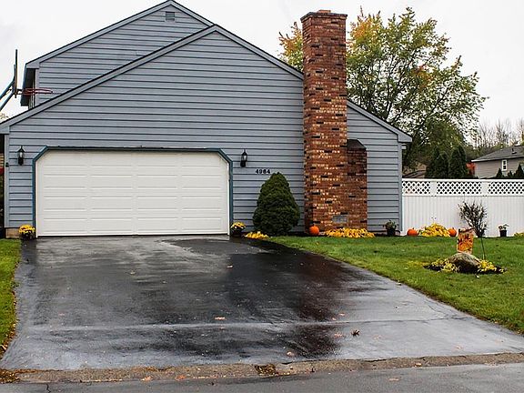 4th image of 4964 Moses Dr