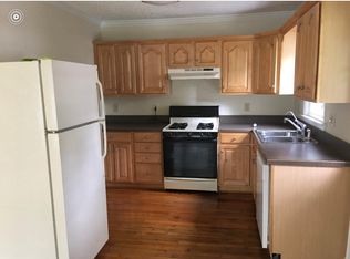 1303 Fireside St, Greensboro, NC 27407