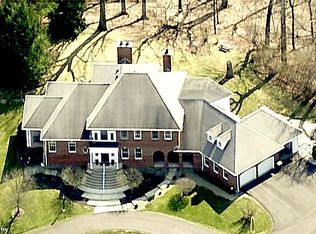 2727 W Dale Dr NW, Canton, OH 44708