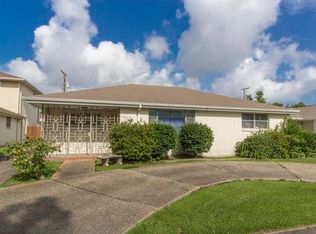 940 Melody Dr, Metairie, LA 70002